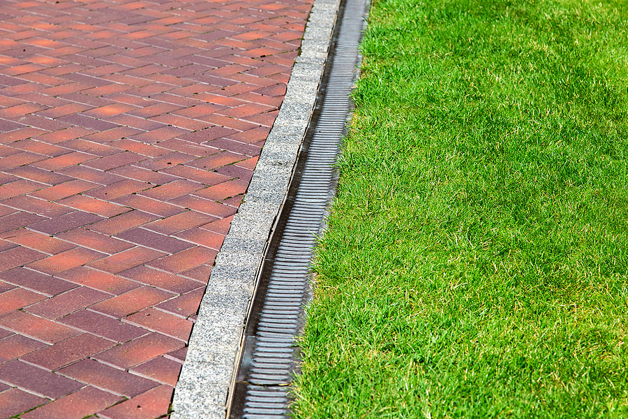 a drainage beside the lawn